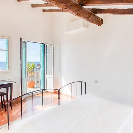 #50 Staywiz Us - Contesso Duplex -1bdr, Sea View Terrace & Ac Apartment