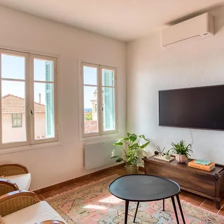 #50 Staywiz Us - Contesso Duplex -1bdr, Sea View Terrace & Ac Apartment *