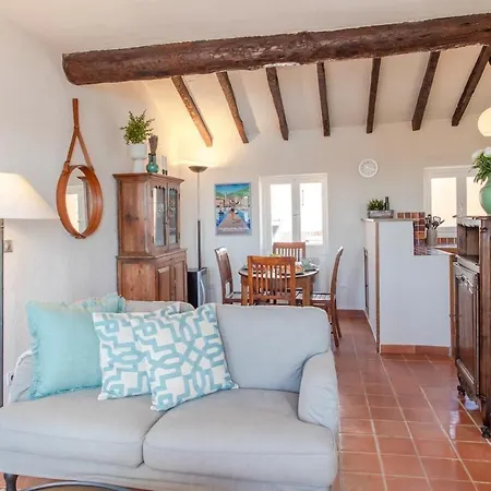 #50 Staywiz Us - Contesso Duplex -1bdr, Sea View Terrace & Ac *