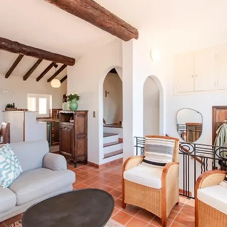 #50 Staywiz Us - Contesso Duplex -1bdr, Sea View Terrace & Ac *